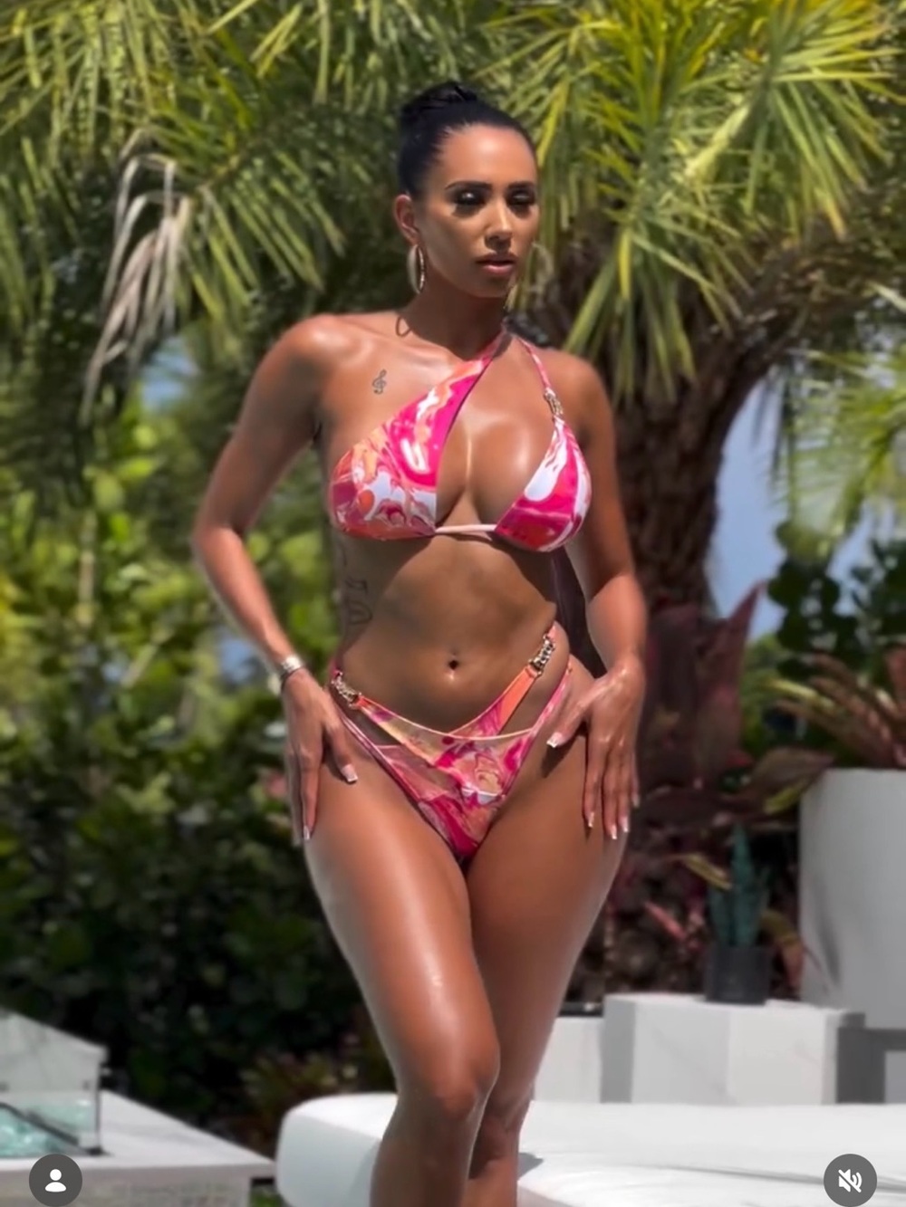 Women's Pink Marble One-Shoulder Bikini Set